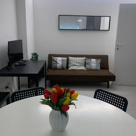 Ripalta House شقة سان دوناتو ميلانيزي