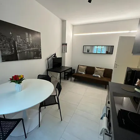 Apartment Ripalta House San Donato Milanese